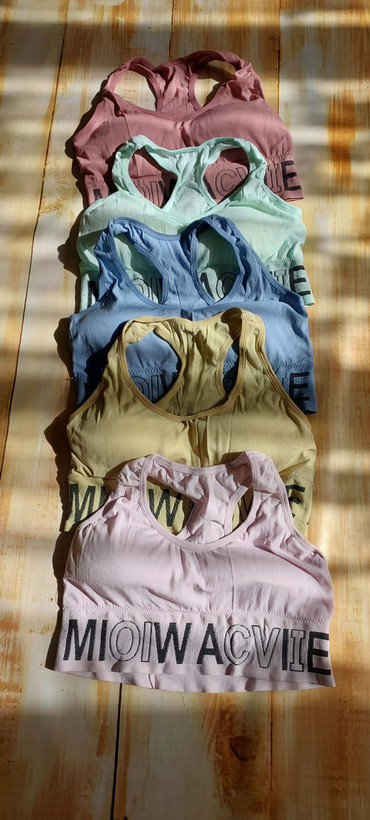 نیم تنه ورزشی